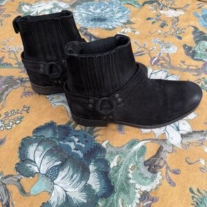 FRYE boots rustic black size 8